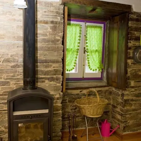2 Bedrooms House With Wifi At *