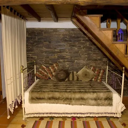 2 Bedrooms House With Wifi At Arganil