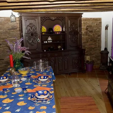 Nyaraló 2 Bedrooms House With Wifi At