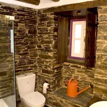2 Bedrooms House With Wifi At Arganil